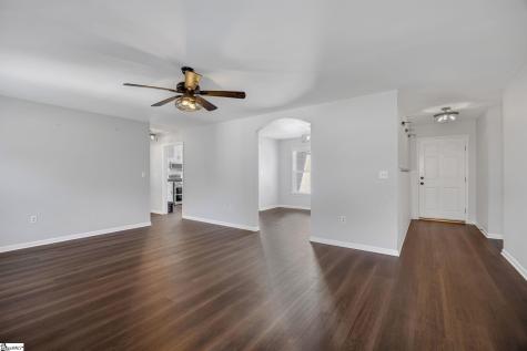 211 N Catherine Street Pickens SC 29671