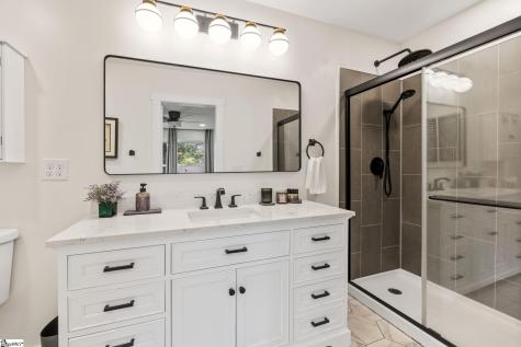 7 Lark Street Greenville SC 29607