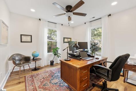 7 Lark Street Greenville SC 29607
