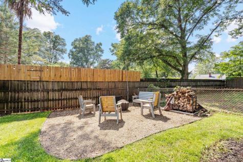 7 Lark Street Greenville SC 29607