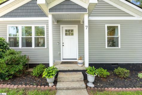 7 Lark Street Greenville SC 29607