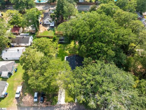 7 Lark Street Greenville SC 29607