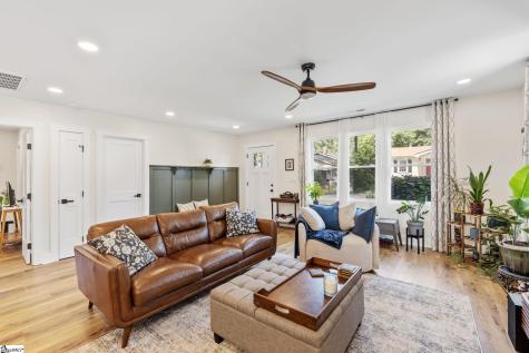 7 Lark Street Greenville SC 29607