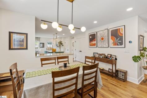 7 Lark Street Greenville SC 29607
