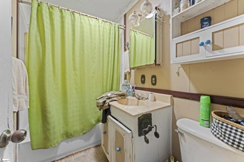 404 Roger Bolt Road Belton SC 29627