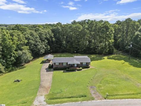 404 Roger Bolt Road Belton SC 29627