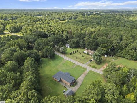 404 Roger Bolt Road Belton SC 29627