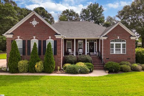 806 Hartscove Court Boiling Springs SC 29316