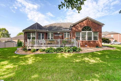 806 Hartscove Court Boiling Springs SC 29316