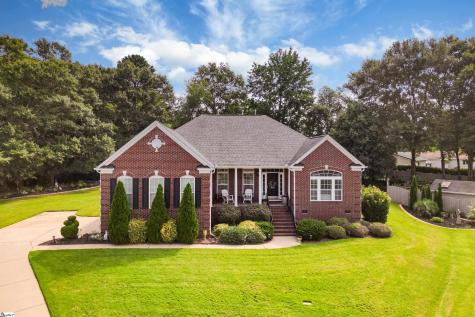 806 Hartscove Court Boiling Springs SC 29316