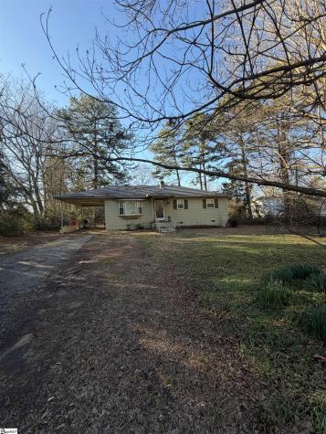 826 Floyd Road Extension Drayton SC 29333