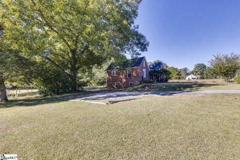 1621 Geer Highway Travelers Rest SC 29690