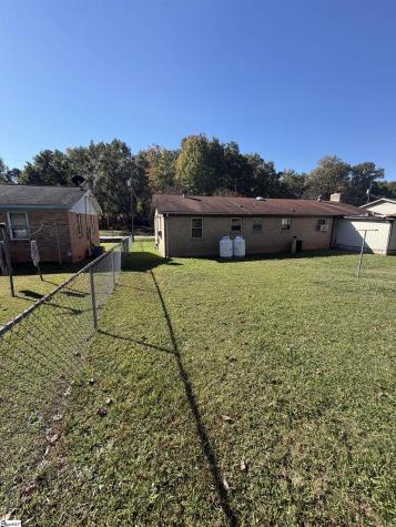 202 Bluff Drive Greenville SC 29605