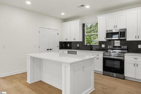 206 Liberty Drive Easley SC 29640
