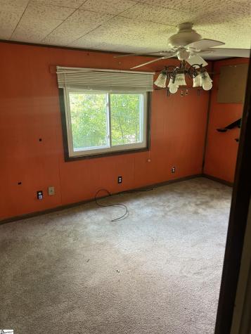 125 Pleasant Retreat Road Travelers Rest SC 29690