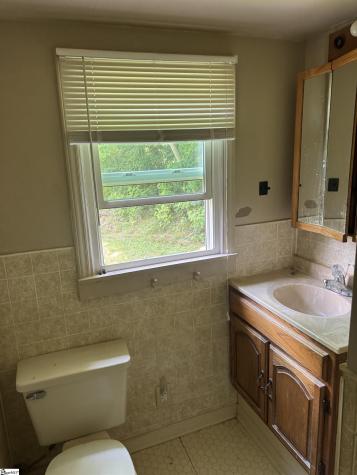 125 Pleasant Retreat Road Travelers Rest SC 29690