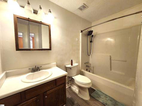 218 Donavan Drive Spartanburg SC 29302