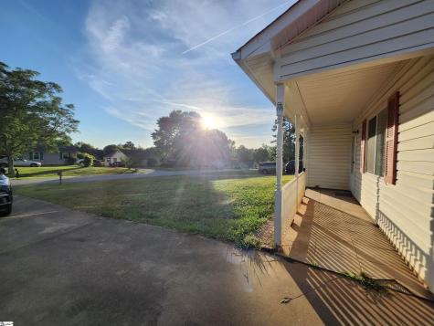 218 Donavan Drive Spartanburg SC 29302