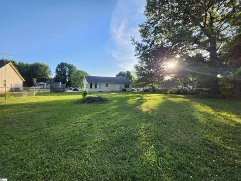 218 Donavan Drive Spartanburg SC 29302