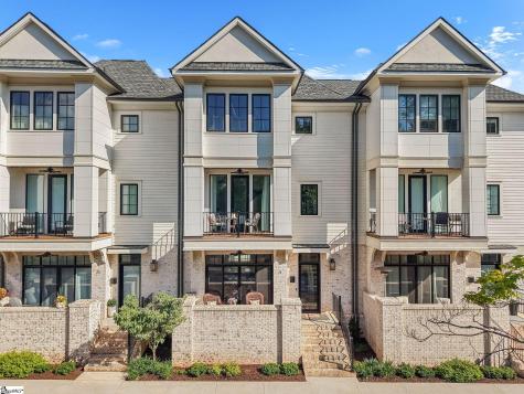 24 Claussen Avenue Greenville SC 29601