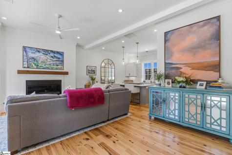24 Claussen Avenue Greenville SC 29601