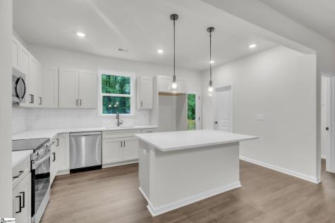 302 Satterfield Drive Greenville SC 29611