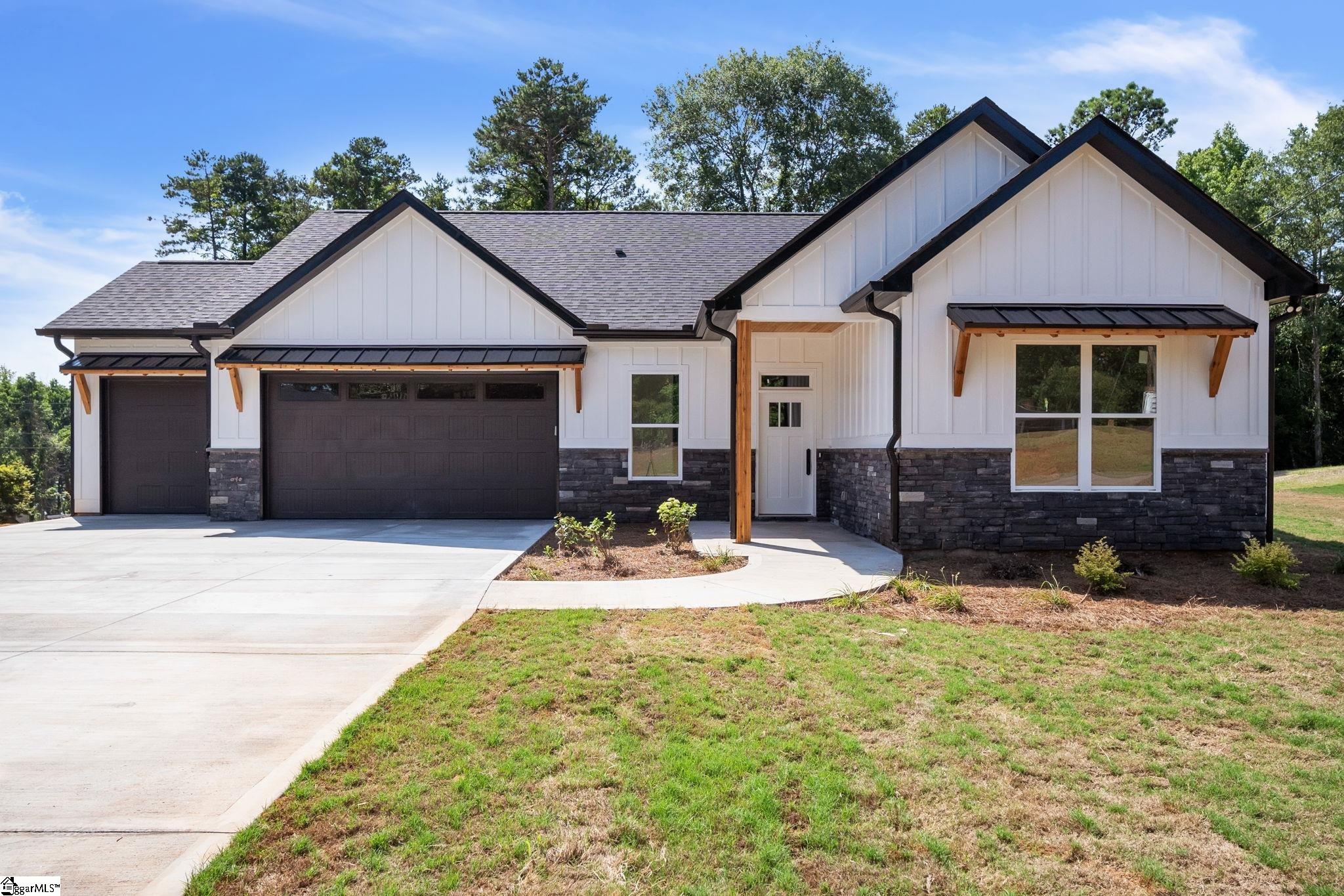 1516 Asbury Park Road Anderson SC 29625