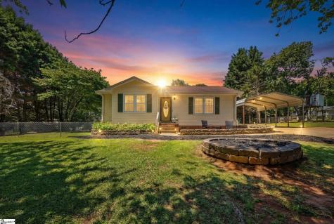 229 Norman Drive Easley SC 29640