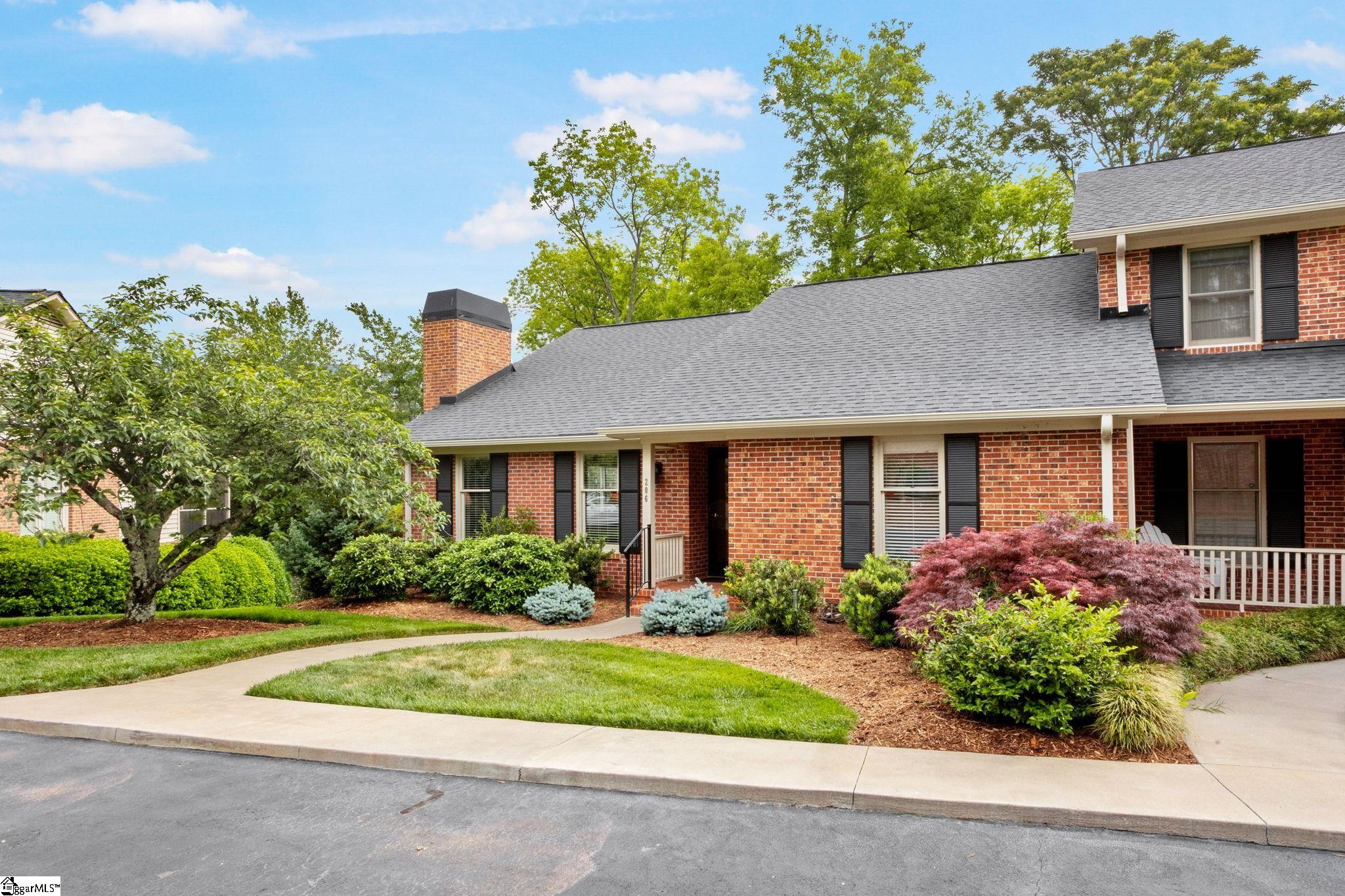 206 Mcdaniel Greene Greenville SC 29601