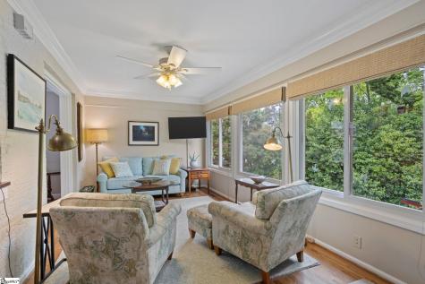 206 Mcdaniel Greene Greenville SC 29601