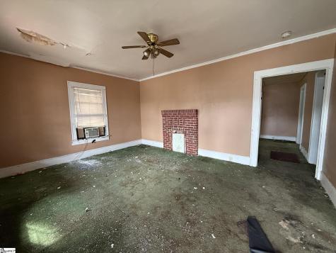 14 Piedmont Avenue Greenville SC 29611