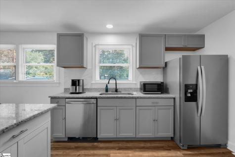 305 Pine Knoll Drive Greenville SC 29609