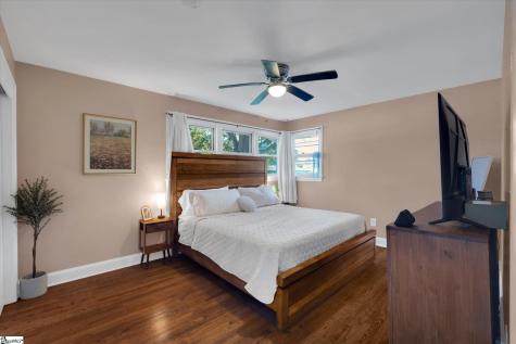 305 Pine Knoll Drive Greenville SC 29609