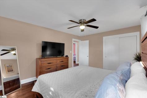 305 Pine Knoll Drive Greenville SC 29609