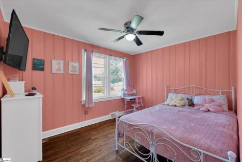 305 Pine Knoll Drive Greenville SC 29609
