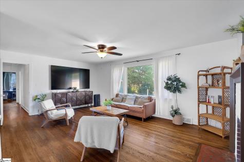 305 Pine Knoll Drive Greenville SC 29609