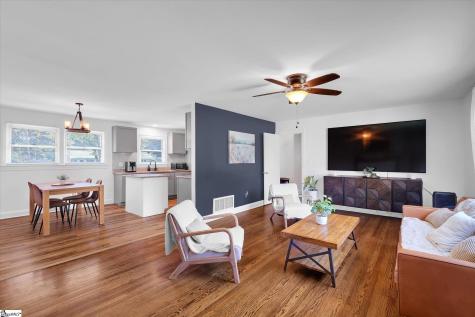 305 Pine Knoll Drive Greenville SC 29609