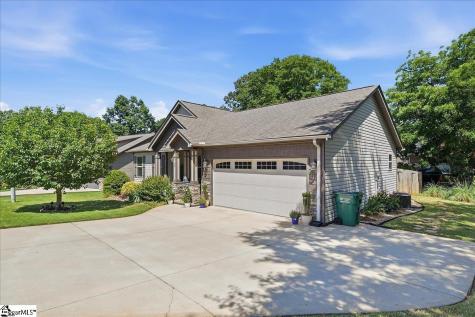 739 Kingswood Valley Drive Moore SC 29369