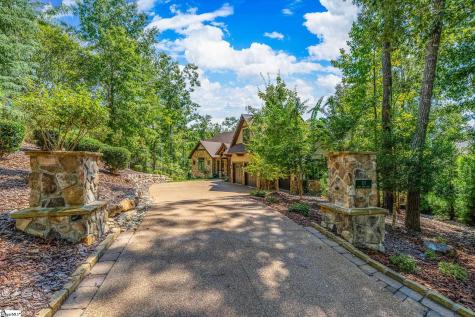 321 Wake Robin Drive Sunset SC 29685