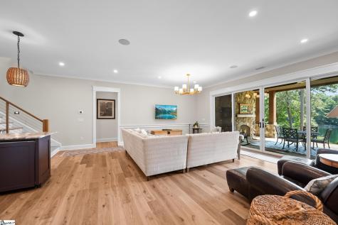 321 Wake Robin Drive Sunset SC 29685