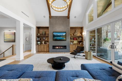 321 Wake Robin Drive Sunset SC 29685