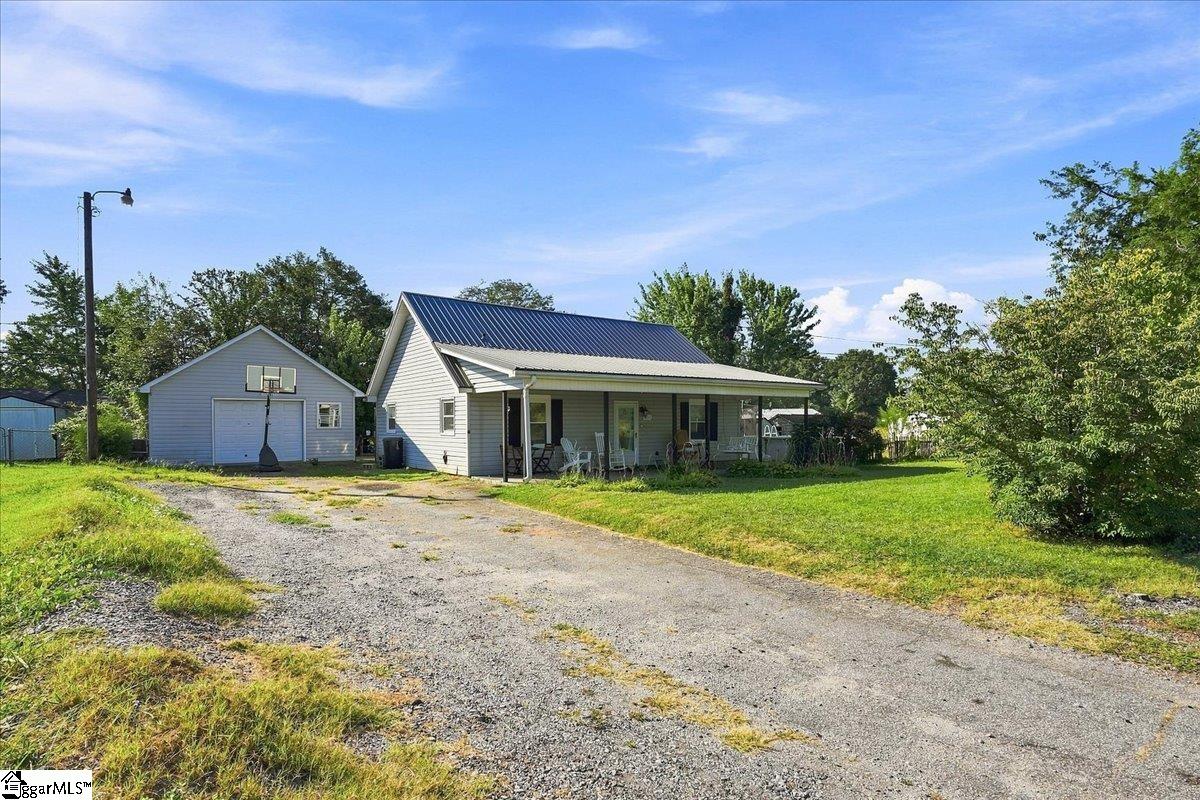 1051 Ezell Road Chesnee SC 29323