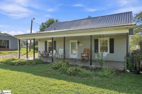 1051 Ezell Road Chesnee SC 29323