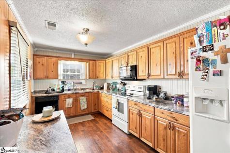1051 Ezell Road Chesnee SC 29323