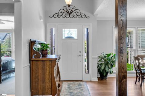 6 Kingsbury Way Greenville SC 29617