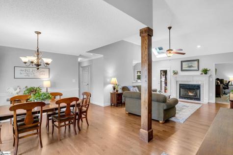6 Kingsbury Way Greenville SC 29617