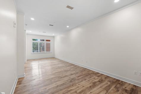 98 E Mcbee Avenue Greenville SC 29601