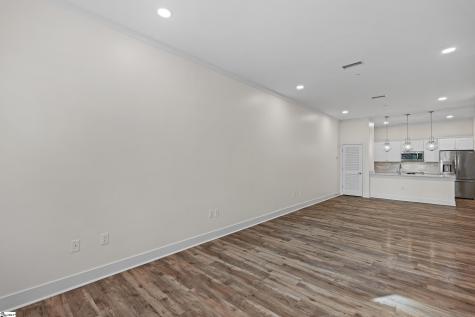 98 E Mcbee Avenue Greenville SC 29601