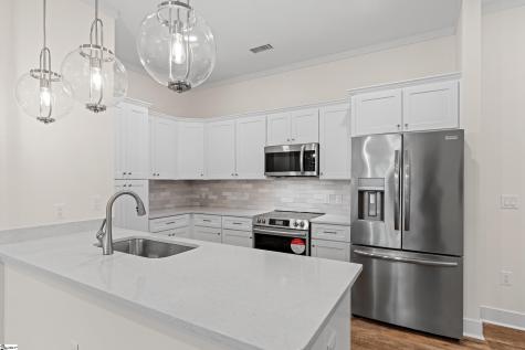 98 E Mcbee Avenue Greenville SC 29601