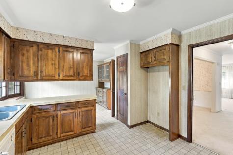 222 Pruitt Drive Greenville SC 29607